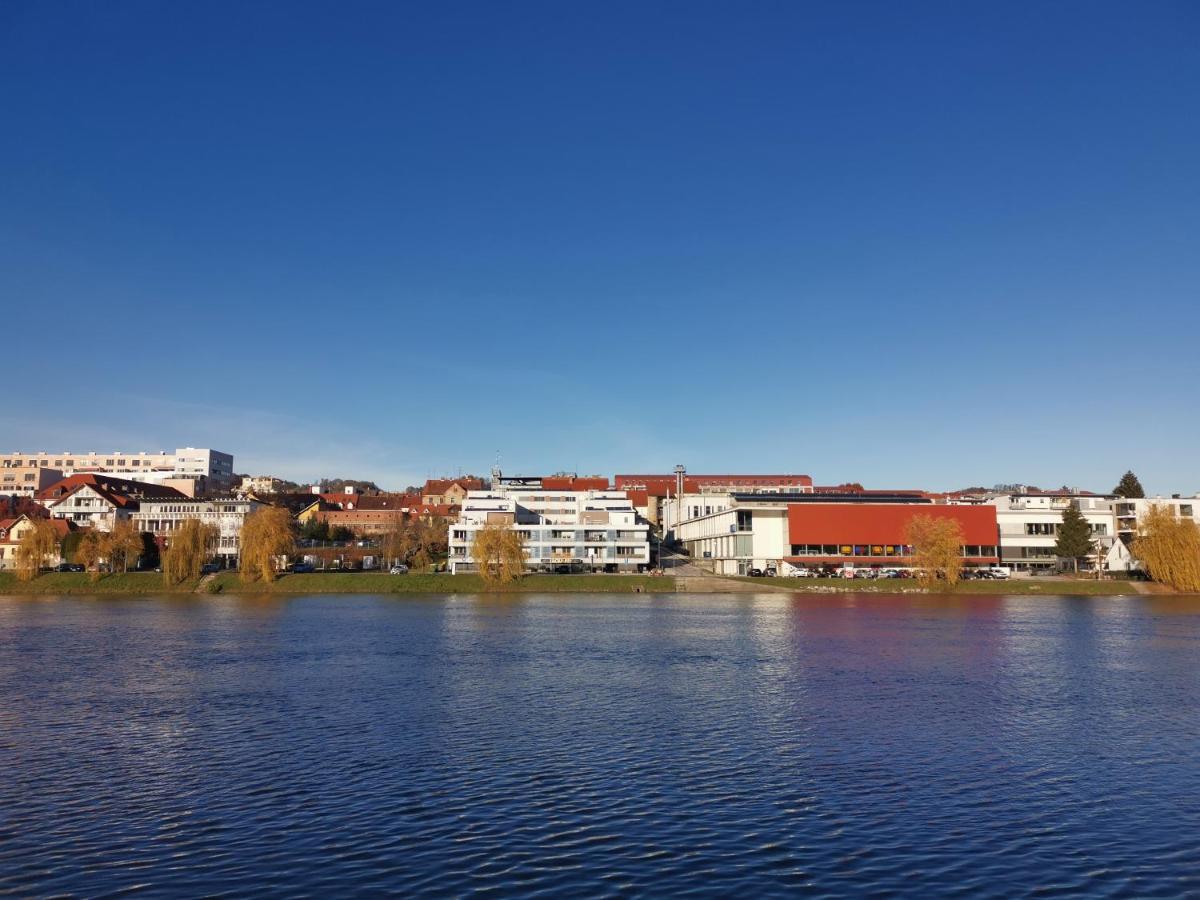 Apartment Lent Марібор Екстер'єр фото